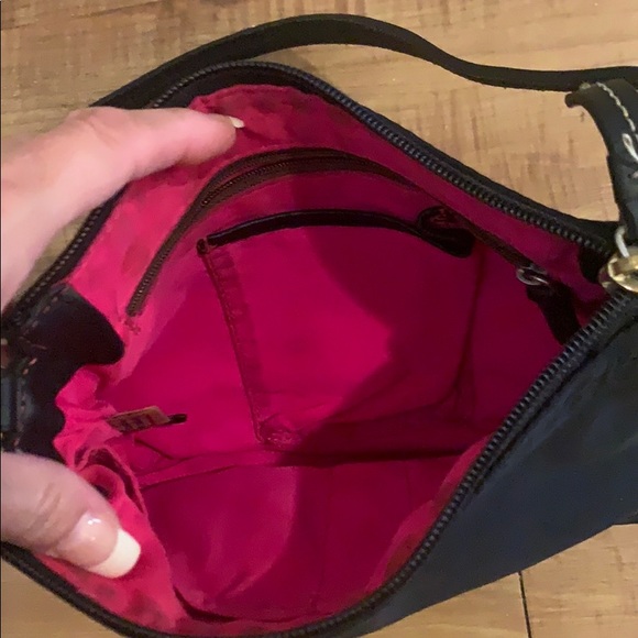 Black small DOONEY & BOURKE Purse crossbody SO VERSATILE!! - Picture 4 of 6